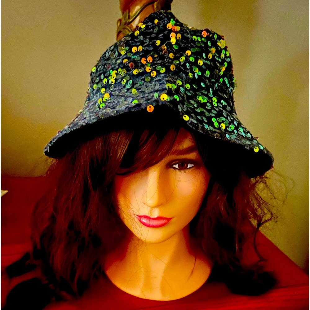 Gemma Sequined Bucket Hat in Purple
